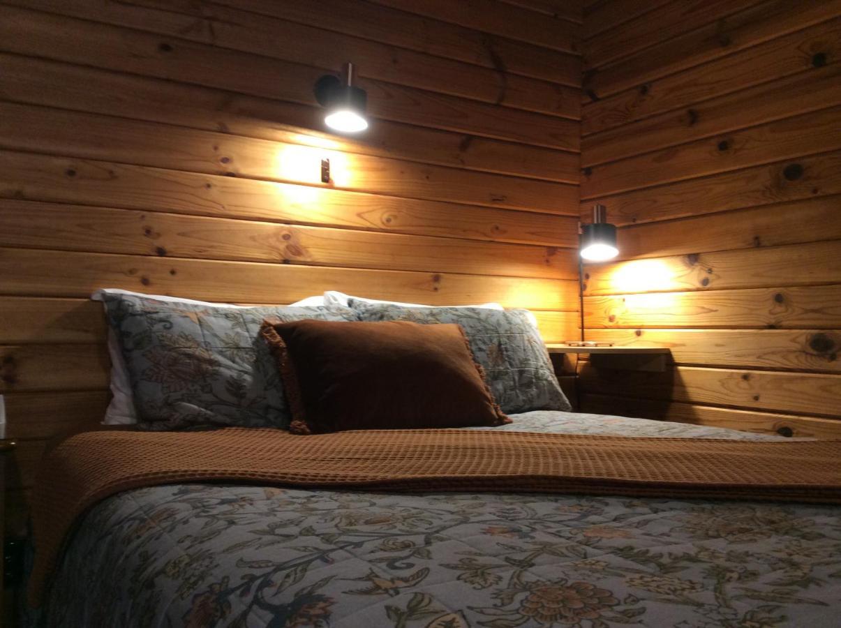 Alpine Lodge Motel Ханмер-Спрингс Экстерьер фото